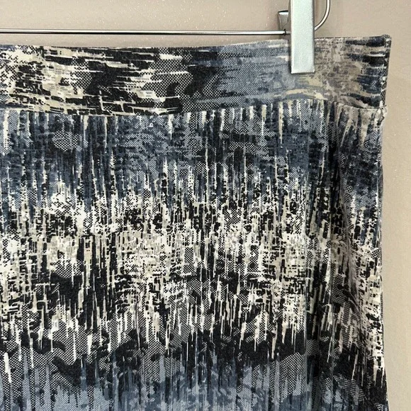 Roz&Ali Multicolor Maxi Boho Skirt Stretch Striped Tie Dye Blue Gypsy Women's PM - Picture 2 of 8